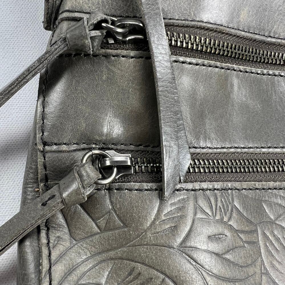 The Sak Reseda Gray Leather Bohemian Crossbody Bag Purse Embossed Floral - Picture 7 of 16